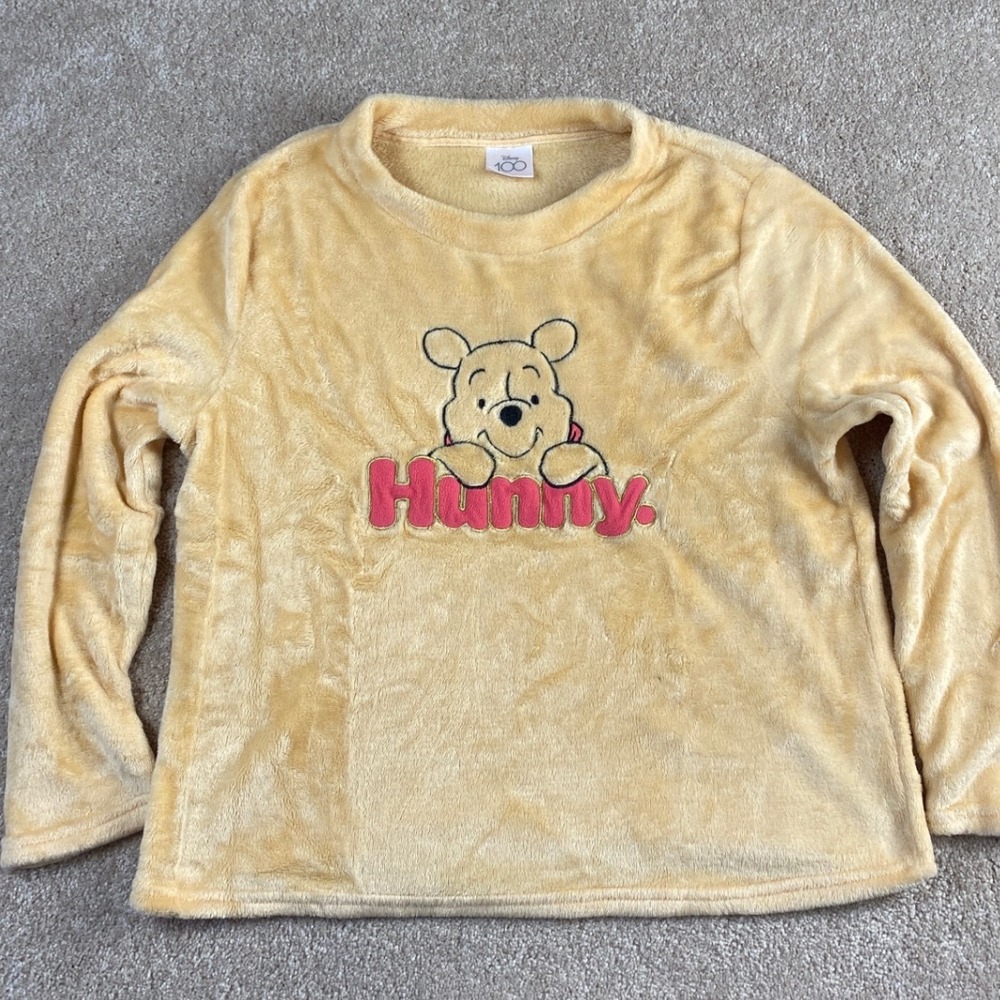 Disney Winnie‎ The Pooh Hunny 100 Sleepwear Sleep Shirt Top Plush Yellow L